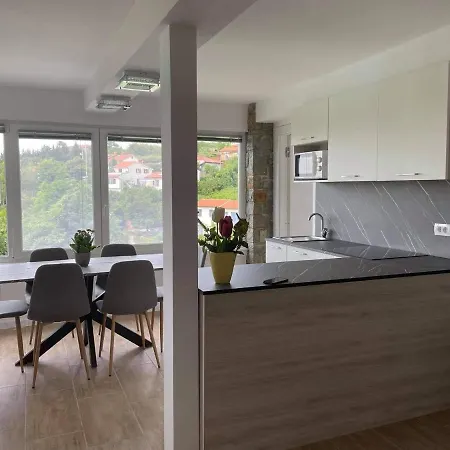 Apartments Vista