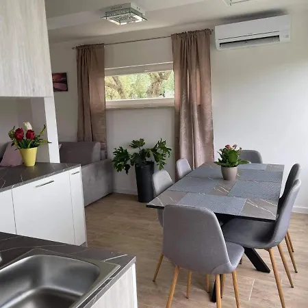 Apartments Vista Ankaran